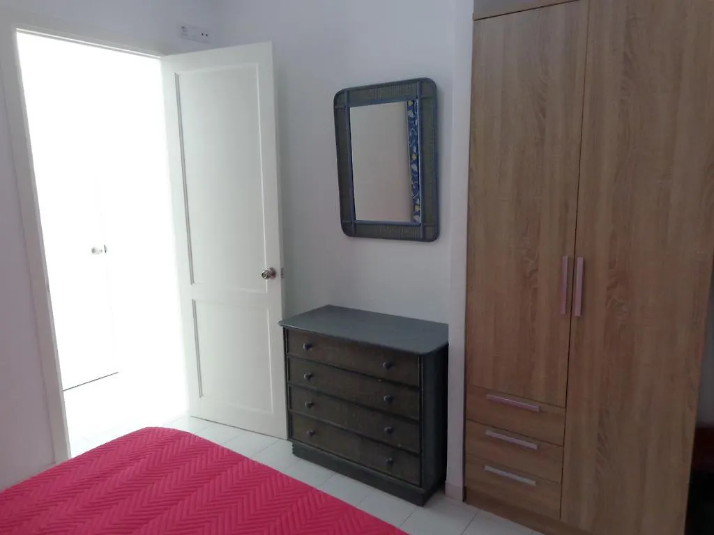 Habitaciones Residencial Corralejo Centro Playa Guest house