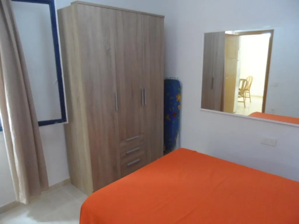 Habitaciones Residencial Corralejo Centro Playa Guest house